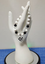 Load image into Gallery viewer, Heart Check - Bracelet &amp; Earring Set
