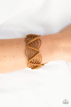 Load image into Gallery viewer, &quot;RISE
TO THE BAIT&quot; BROWN - URBAN
BRACELET UNISEX
